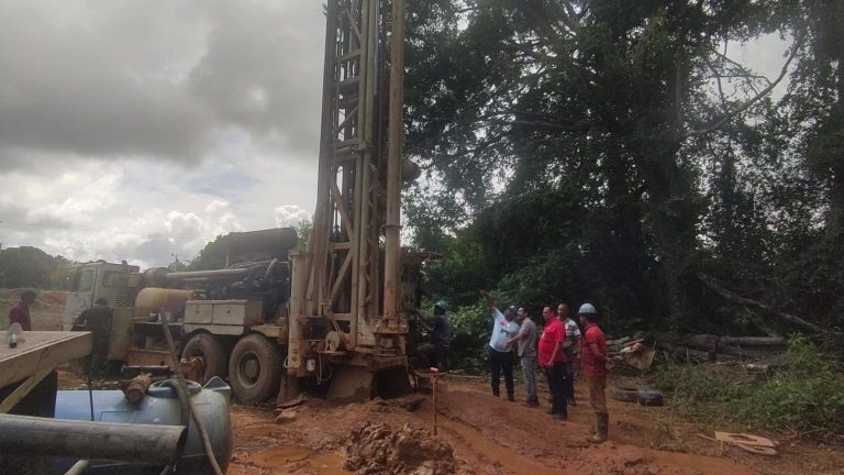 Minerven Realizó Perforación de Pozo Profundo en el Campamento Santa Bárbara